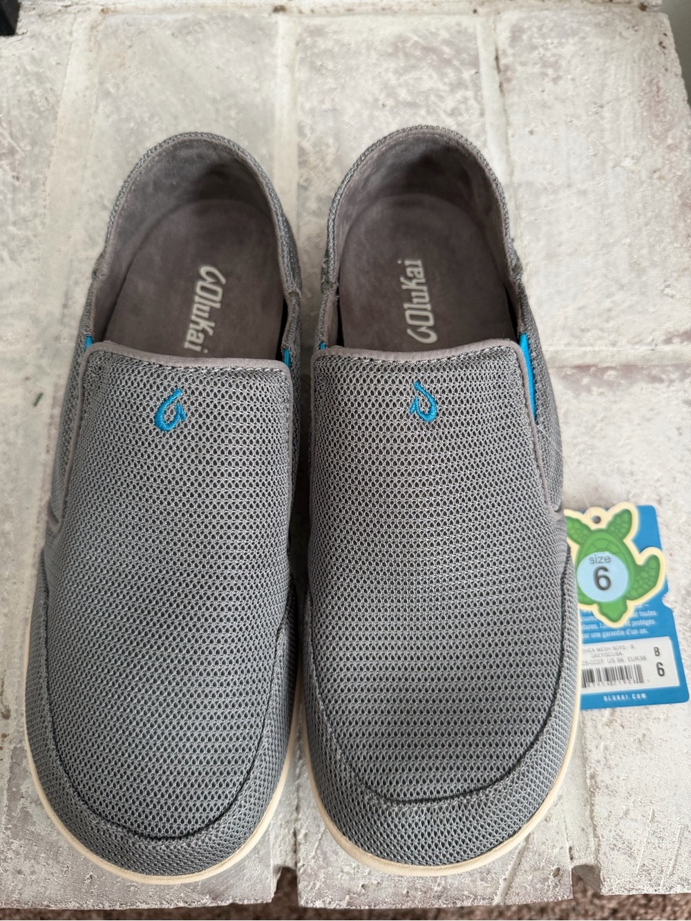 Olukai Boys Nohea Grey Slip-On Mesh Shoes Size 6